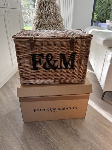 Fortnum mason large - &,