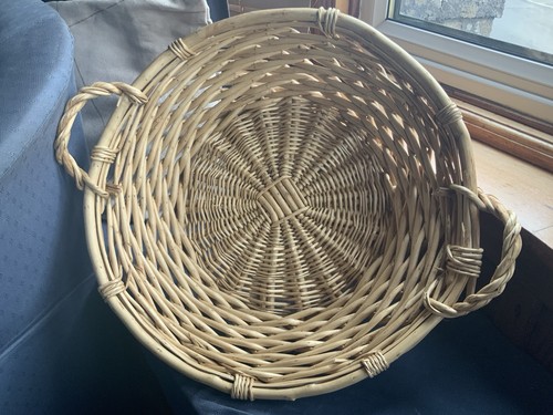 Round wicker basket 18 - round,