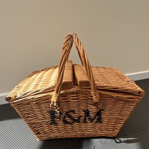 Fortnum mason wicker basket - &,