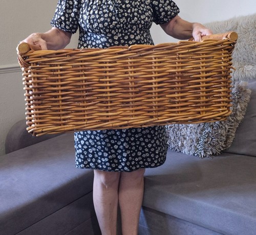 Large vintage rustic wicker - vintage,