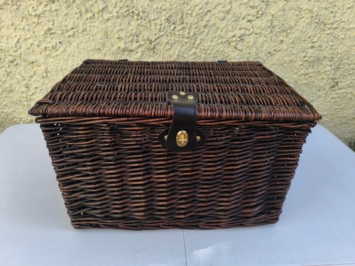 Large wicker storage basket - large,