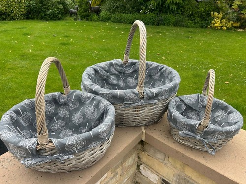 Grey wicker shopper - wicker,