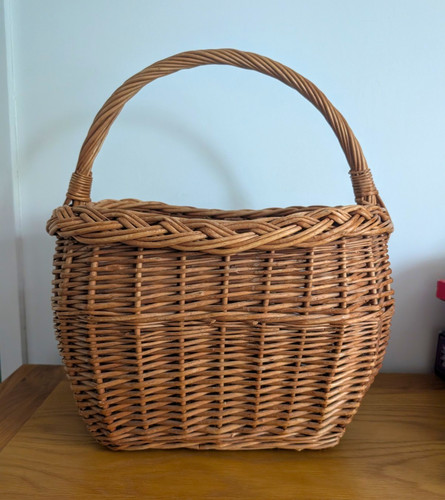 Large hand woven willow basket - large,