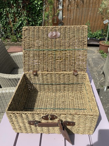 Wicker hammer basket - wicker,