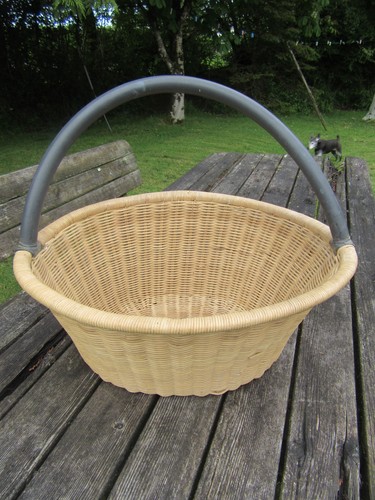 Oval large wicker basket with - basket,