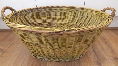 Extra large oval - large, natural